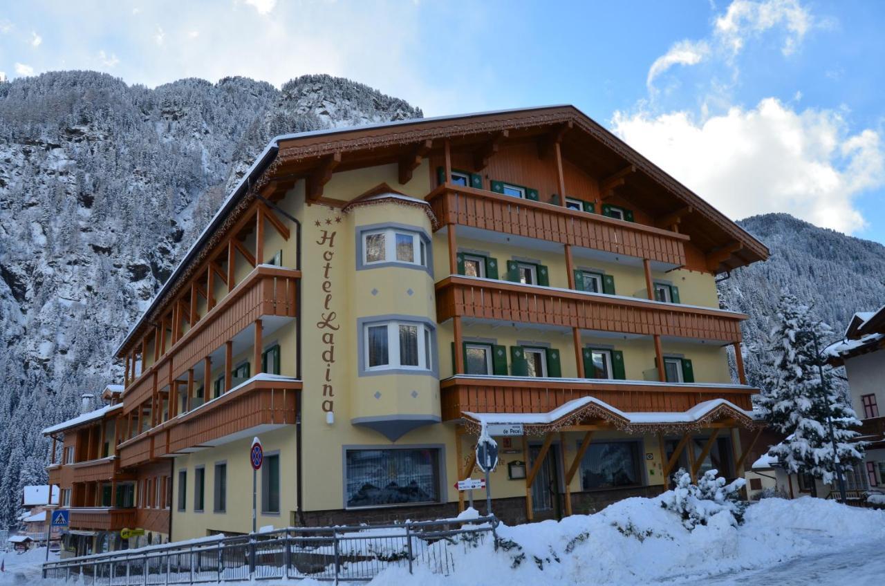Hotel Ladina กัมปีเตลโลดีฟัสซา ภายนอก รูปภาพ